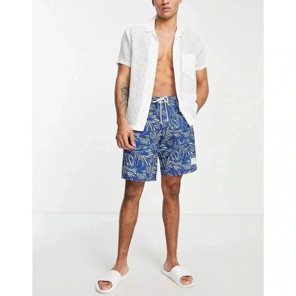 AE Festival Board Shorts - Picture 1 of 16